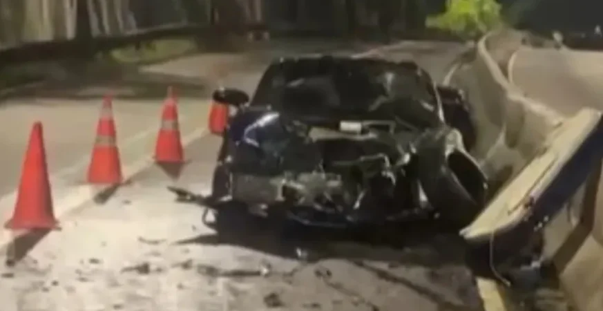 Motorista de Porsche invade a contramão e causa acidente com 4 feridos na zona leste de SP