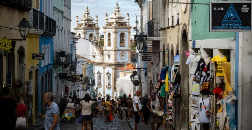 Brasil é o 7º país mais feliz do mundo, segundo pesquisa