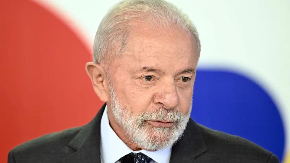 Lula sanciona leis para fortalecer combate à violência contra mulheres