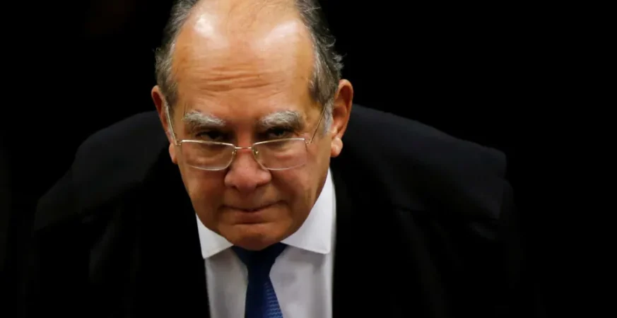 Gilmar Mendes vota para derrubar lei que proíbe cotas raciais em universidades de SC