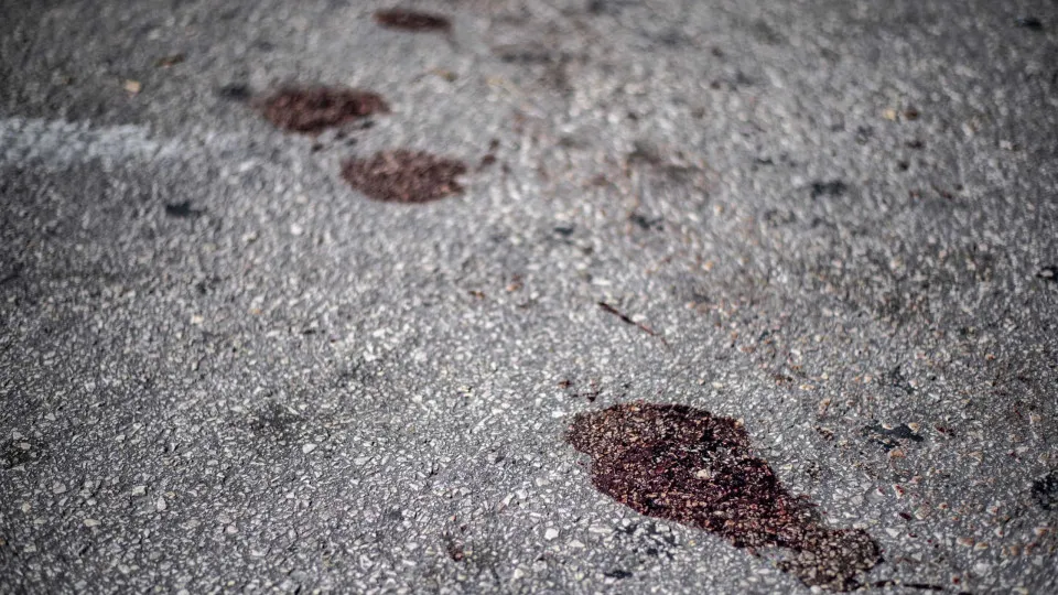 Mulher morre atropelada por caminhão que prestava serviço para a Sabesp