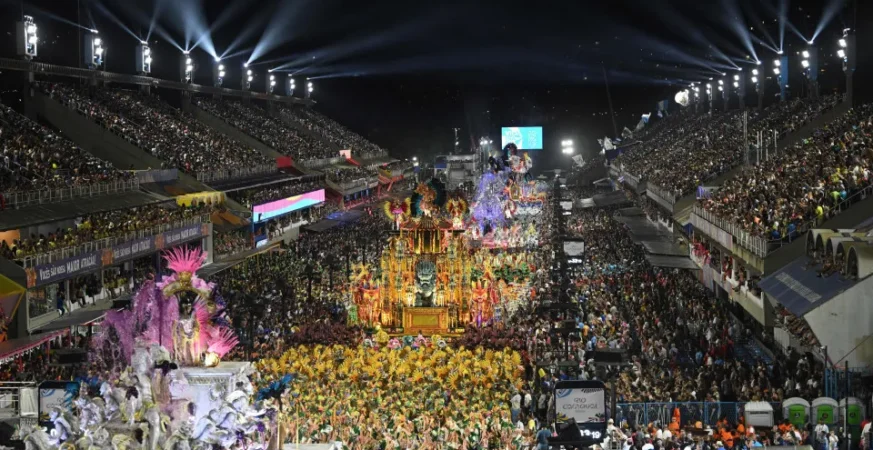 Desfiles de carnaval no Rio terão maior número de escolas de samba