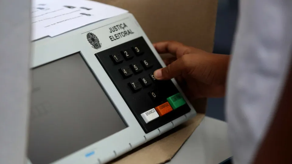 Participação de adolescentes no eleitorado pode atingir pior nível desde 2014, segundo projeção