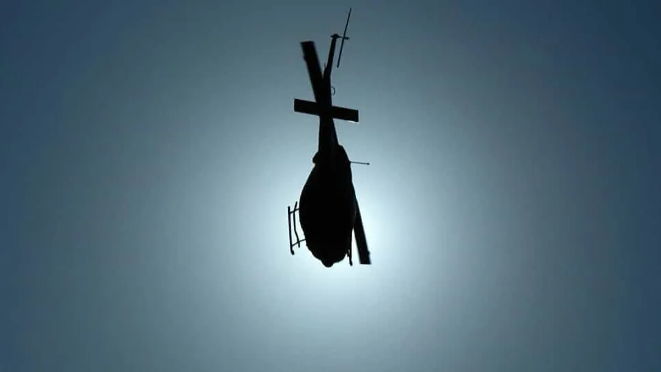 Piloto morre em queda de helicóptero em cidade de Santa Catarina