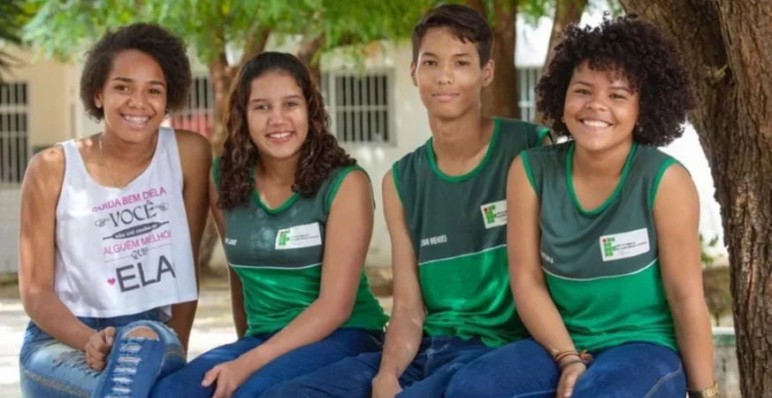 Brasil alcança maior índice de desenvolvimento humano da história