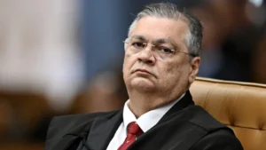 STF determina fim de aposentadoria compulsória para juízes condenados