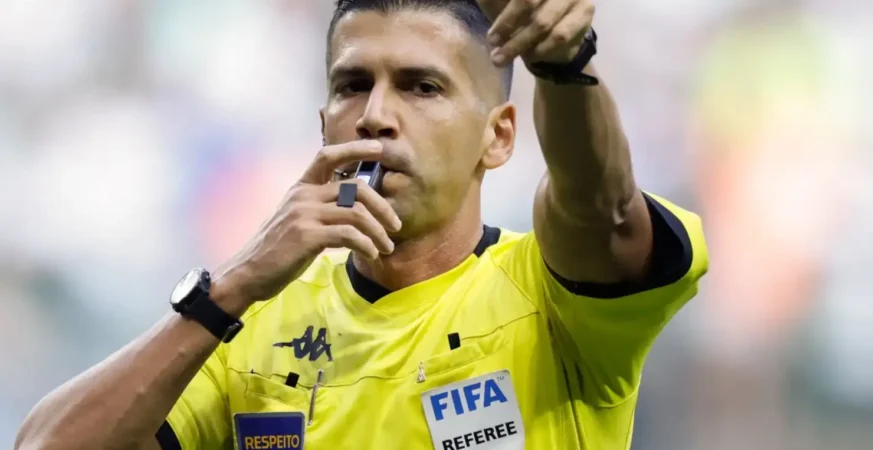 Bruno Arleu apita Atlético-GO x Goiás pela Série B