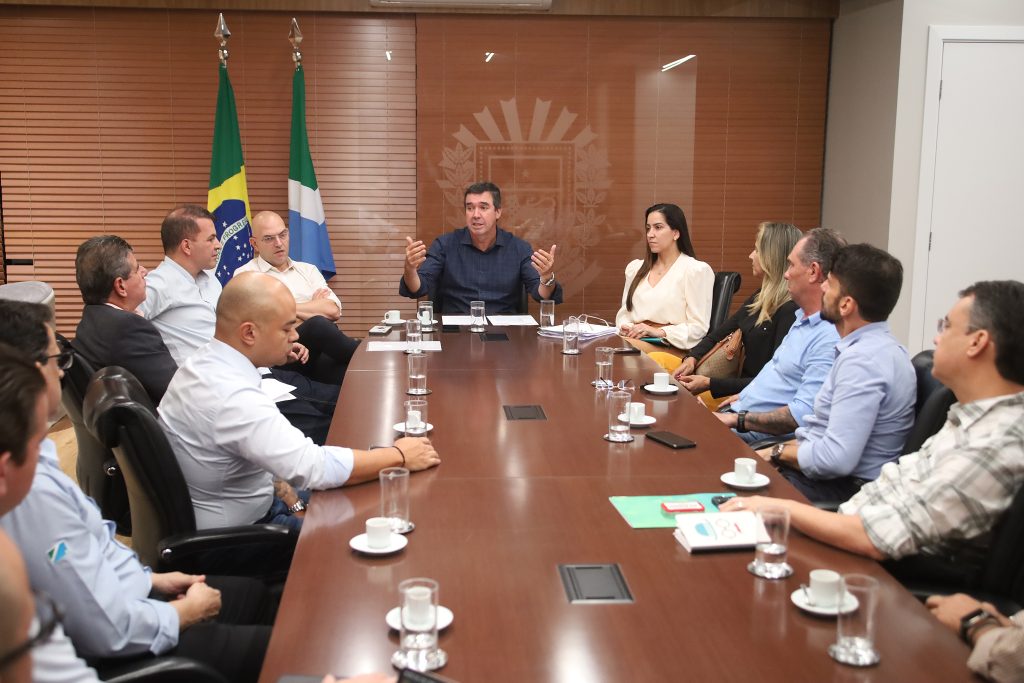 Governo de MS empossa grupo de trabalho para celebrar os 50 anos do Estado