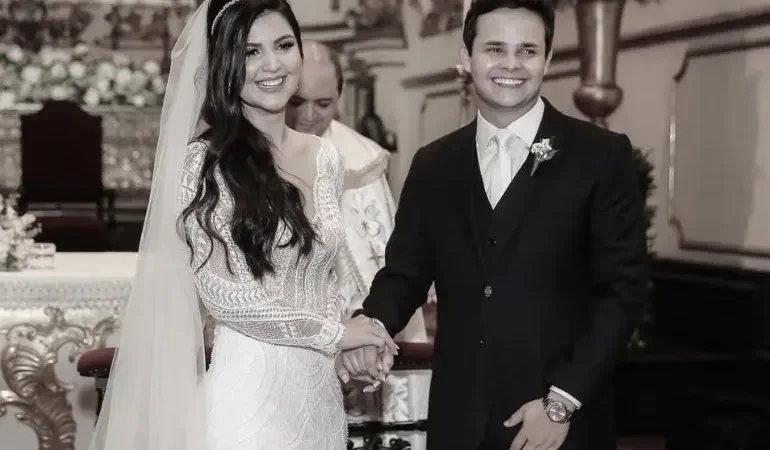 www fmodia com br SITE MATERIA MATHEUS HOLOFOTE