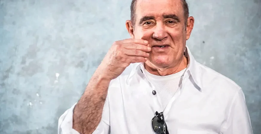 Prefeitura pede bloqueio de mansão de Renato Aragão por dívida de IPTU