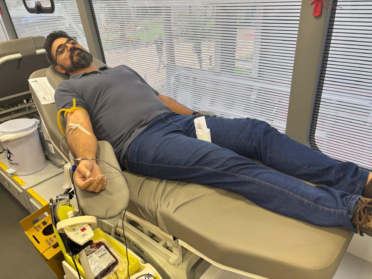 Servidores públicos reforçam solidariedade e impulsionam doações com unidade móvel do Hemosul