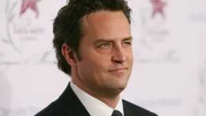 Ex-assistente de Matthew Perry tentou ocultar evidências após morte do ator