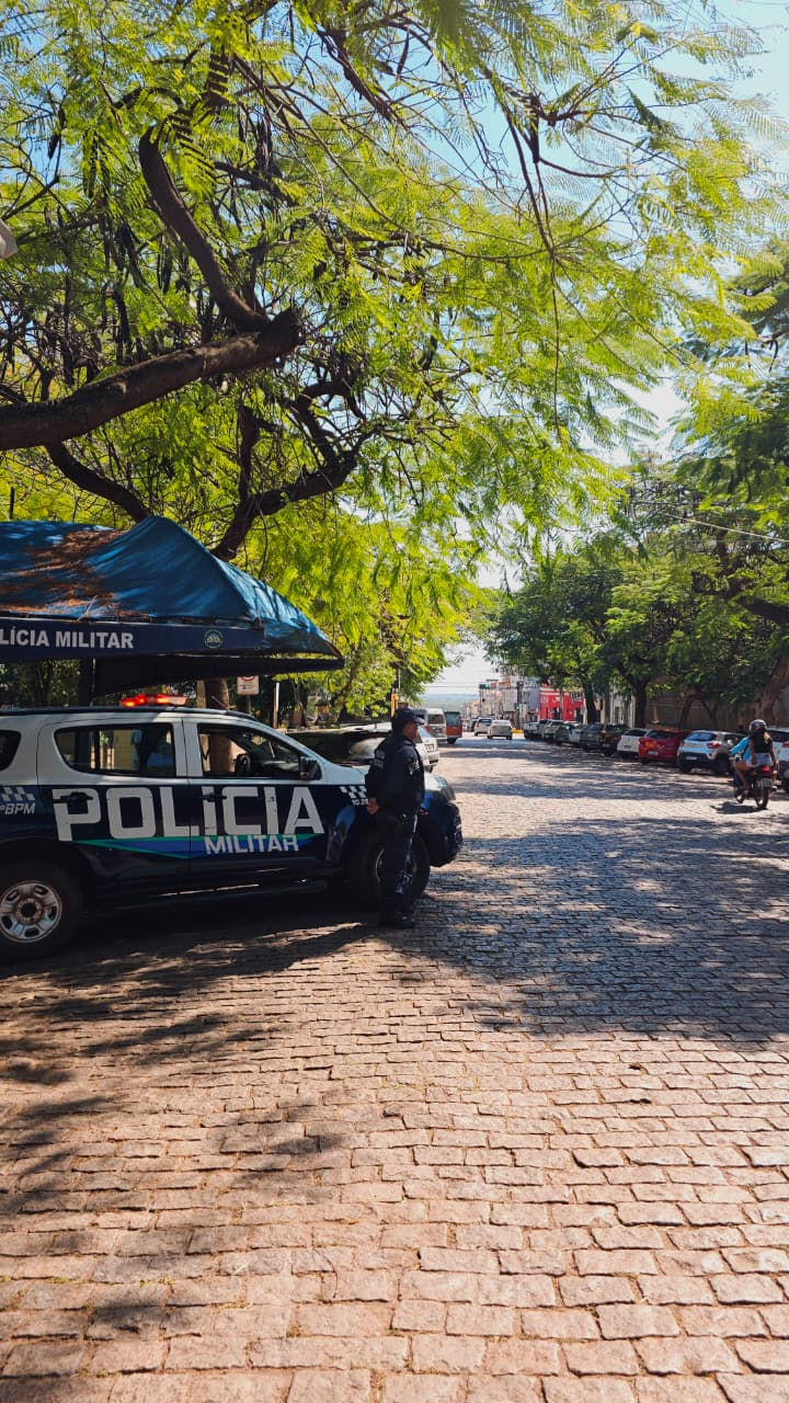 PMMS FRUSTRA AÇÃO DE FACÇÃO CRIMINOSA E DEMONSTRA PRESENÇA FORTE NAS RUAS DE CORUMBÁ