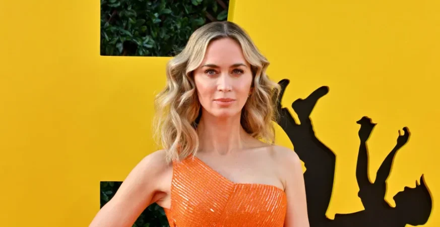 Emily Blunt rejeita uso de IA para criar voz alienígena em filme de Spielberg