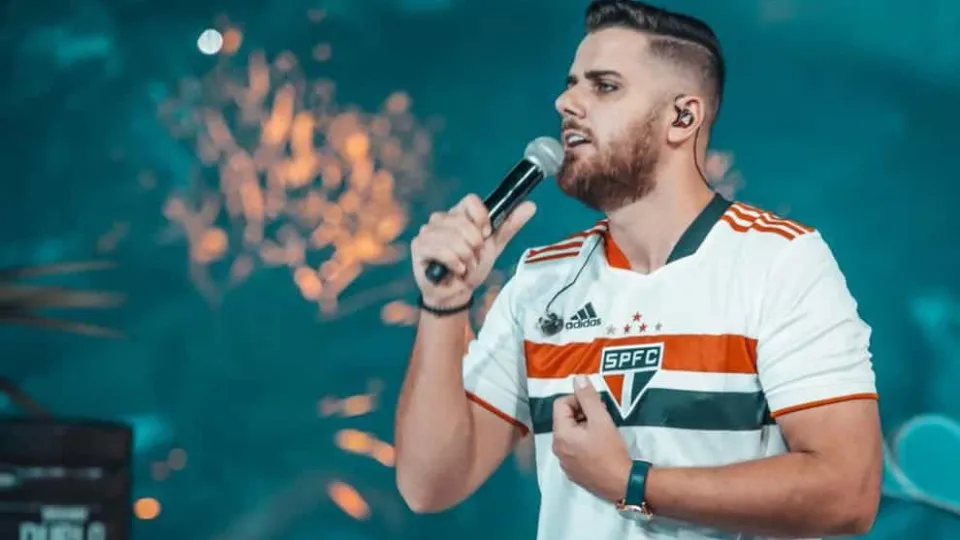 Zé Neto pede desculpas a Anitta por crítica feita há quatro anos