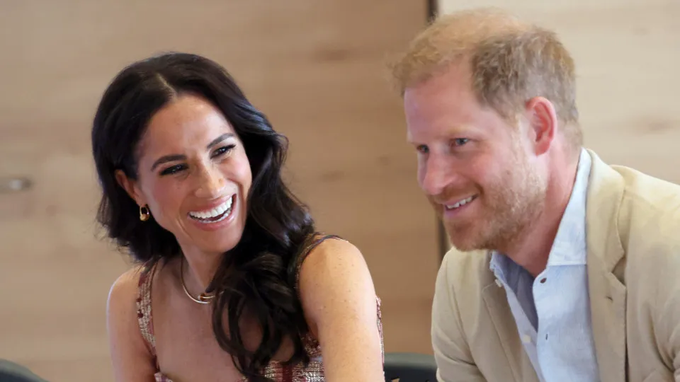 Meghan Markle recebe ligação surpresa de Harry no MasterChef Austrália
