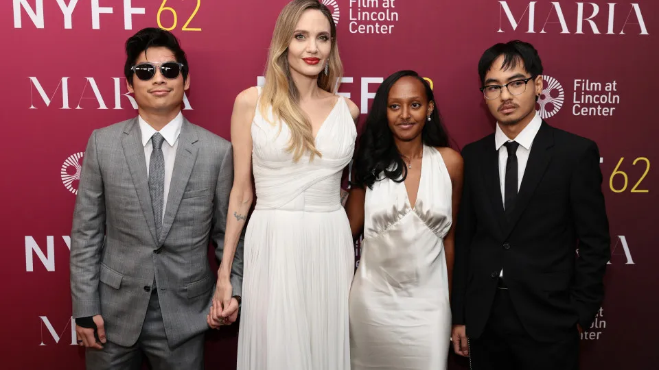 Filhos de Angelina Jolie não querem ter o sobrenome de Brad Pitt