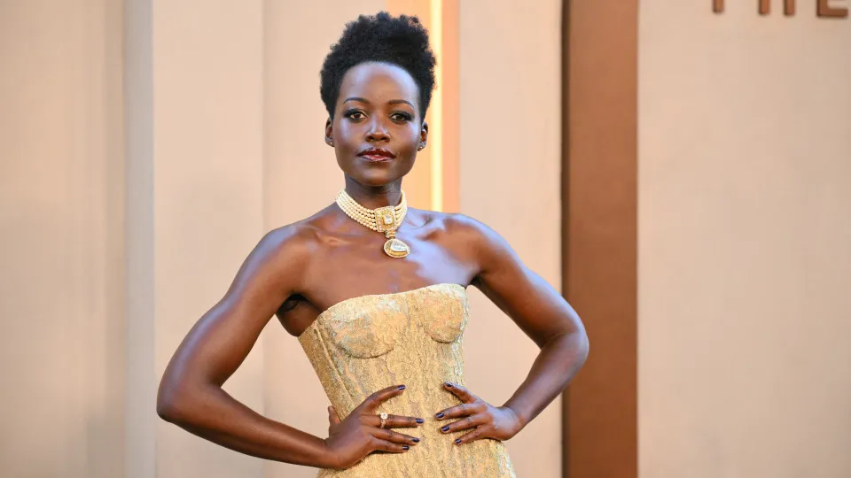 A beleza está nos olhos de quem vê, diz Lupita Nyong