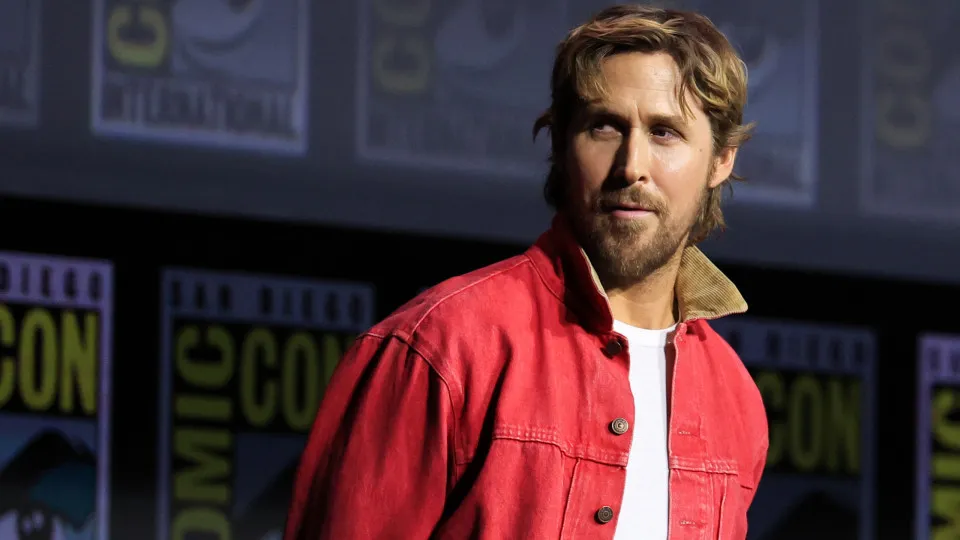 Ryan Gosling se junta oficialmente ao elenco da Marvel como o novo Motoqueiro Fantasma