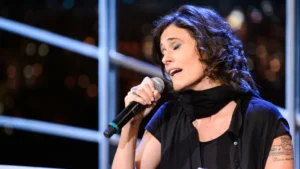 Zélia Duncan relembra afastamento de Rita Lee: