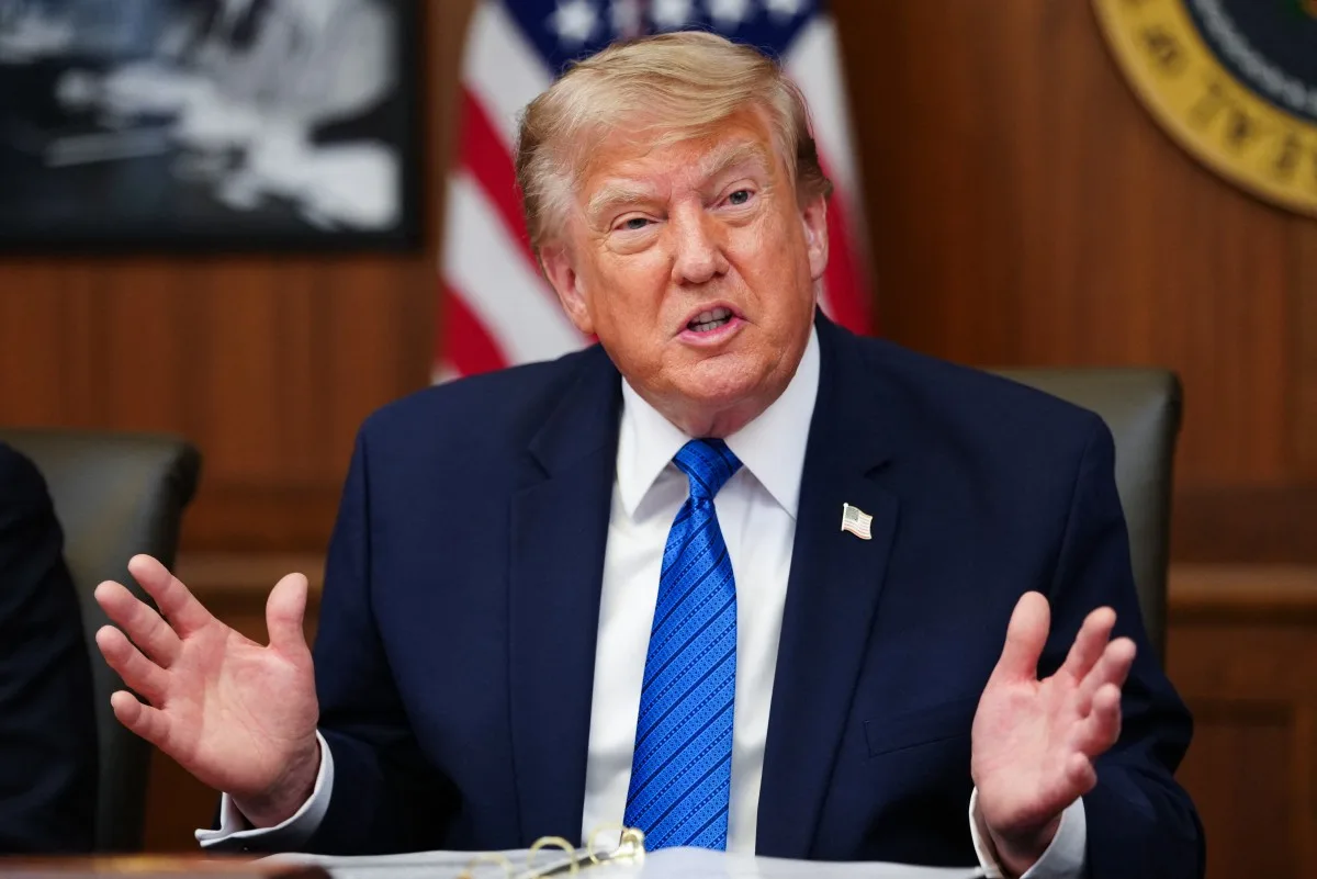 Trump restringe cidadania por nascimento nos EUA