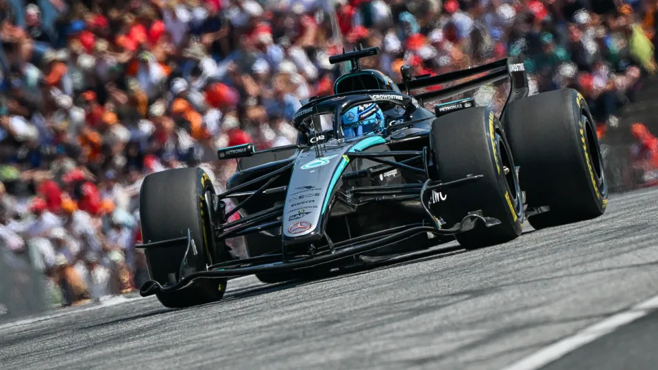 F1: Russell repete a dose e lidera 3º treino livre para o GP da Itália; Bortoleto é o 13º