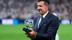 Luís Figo pode disputar presidência da FIFA contra Infantino em 2027